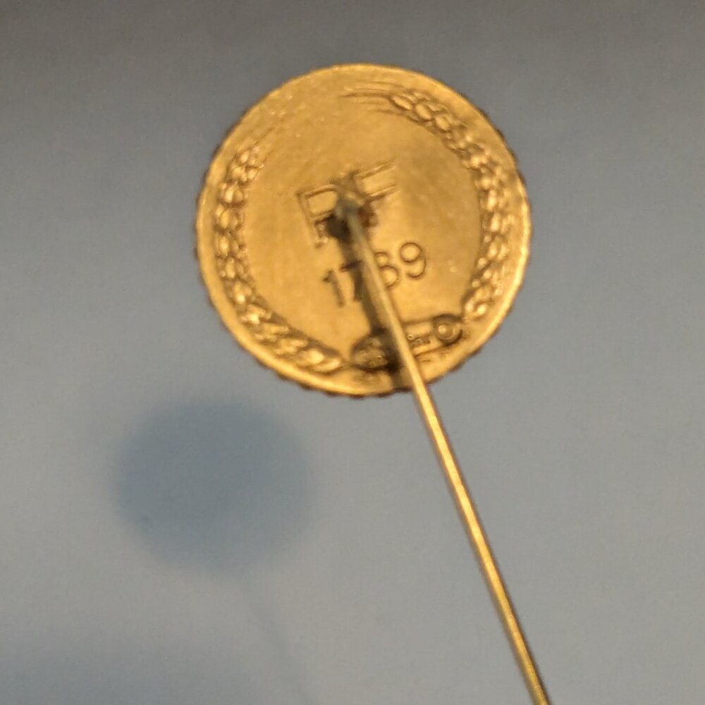 ULTRA RARE Limited Signed CHRISTIAN DIOR RF 1789 Bicentenary Coin Stick Pin - Picture 6 of 7